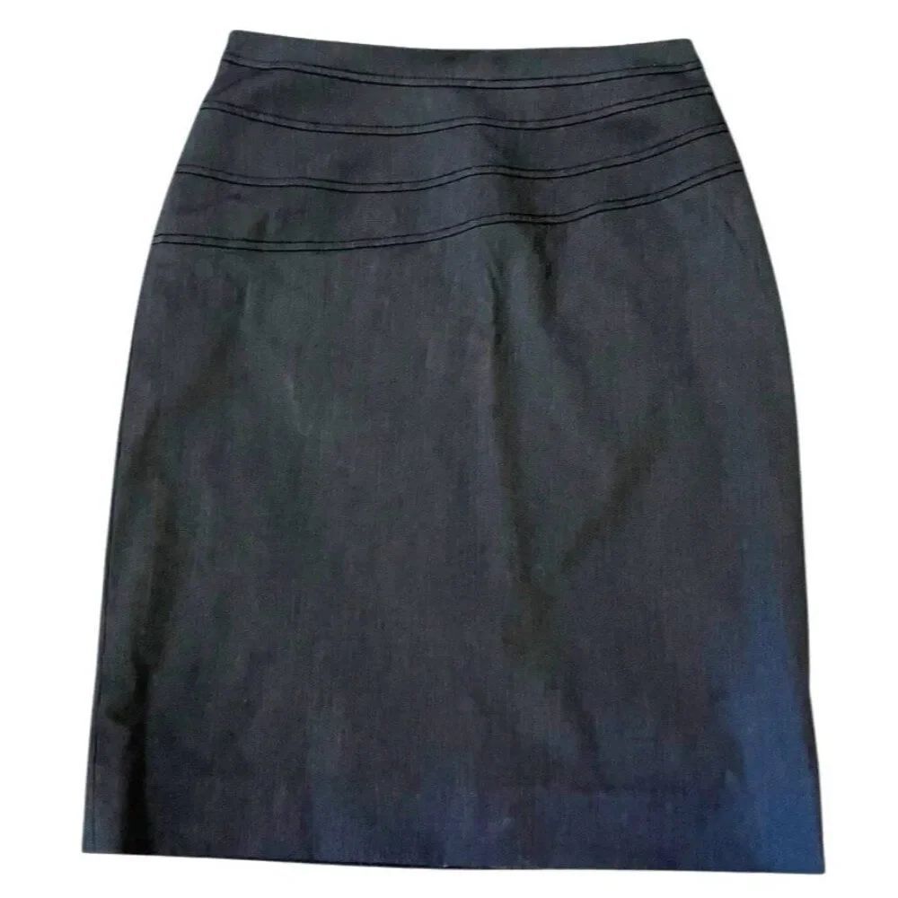Antonio Melani Size 4 Straight Pencil Skirt Dark Grey Black Pinstripe Stretch
